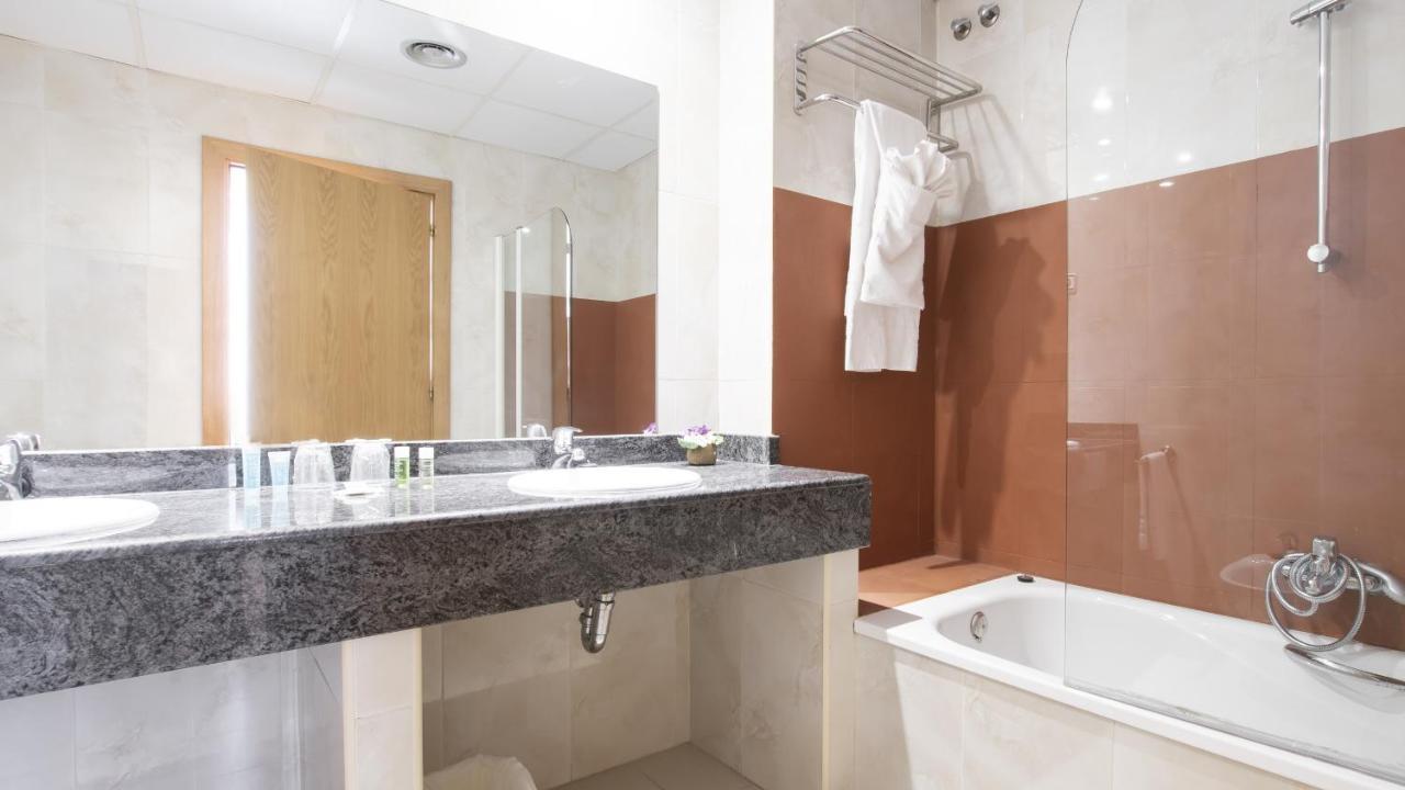 Hotel Isabel De Segura Teruel Eksteriør bilde
