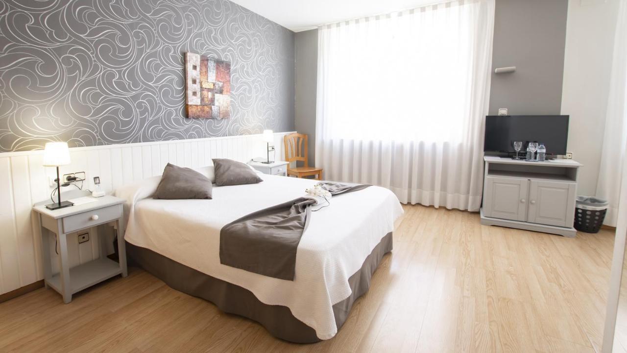 Hotel Isabel De Segura Teruel Eksteriør bilde