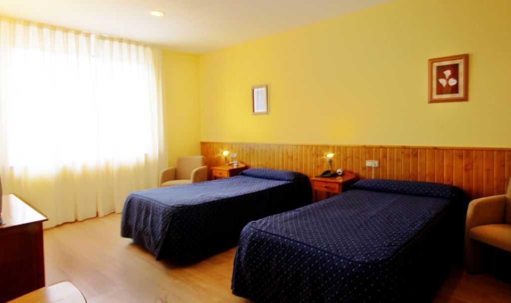 Hotel Isabel De Segura Teruel Eksteriør bilde