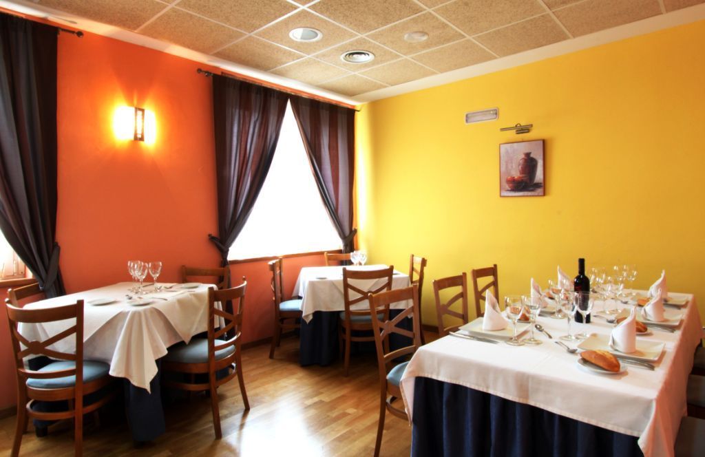 Hotel Isabel De Segura Teruel Eksteriør bilde